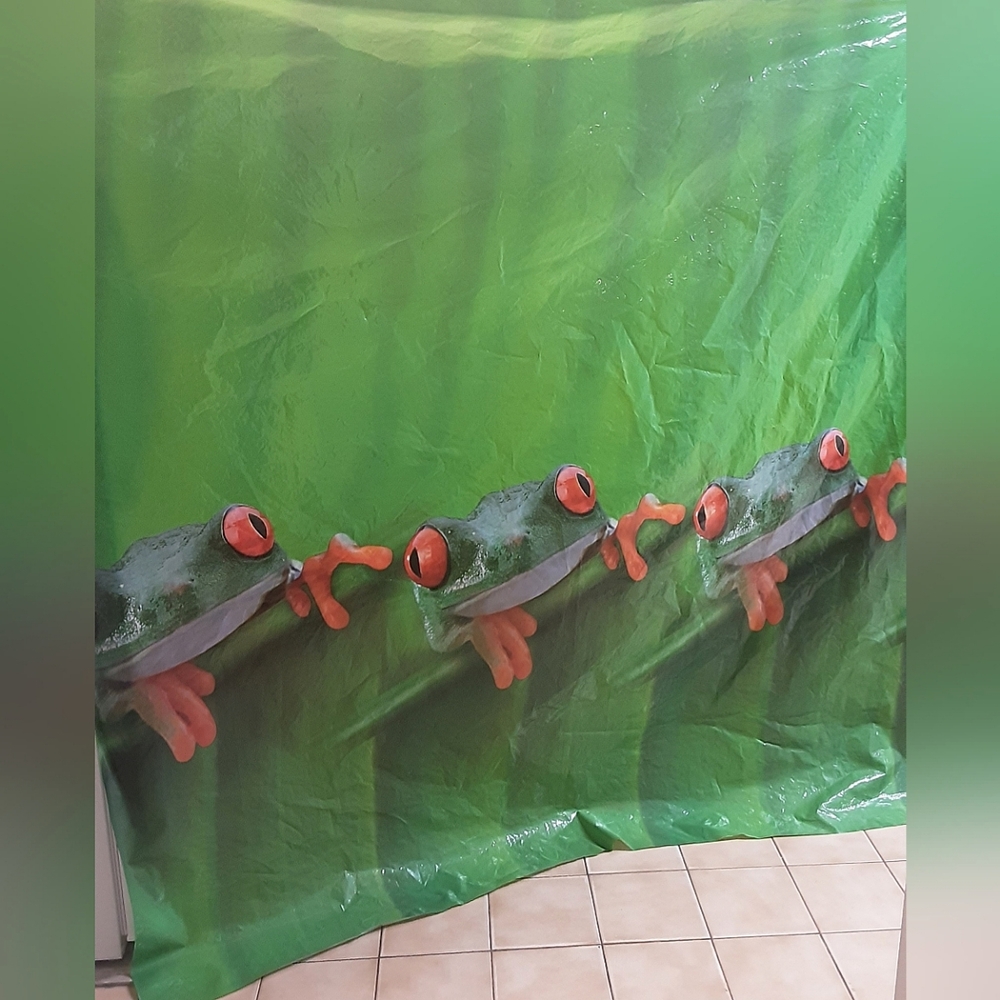 Frog Shower Curtain Heavy gauge Full size